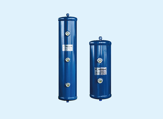 储油器